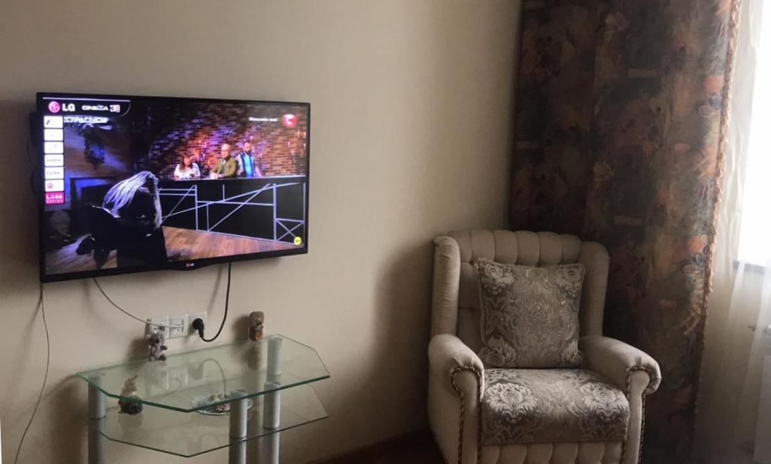 2-Х Квартира Поруч З Сумською, Госпіталь, Парк Центральний Kharkiv Bagian luar foto